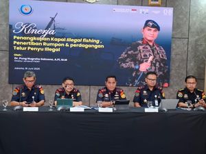 1.950 Telur Penyu Nyaris Diselundupkan dari Sambas ke Malaysia 1.950 Telur Penyu Nyaris Diselundupkan dari Sambas ke Malaysia