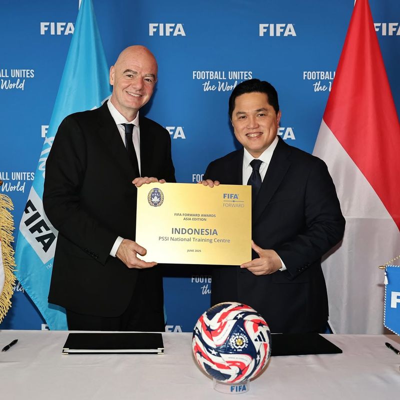 Erick Thohir, Gianni Infantino