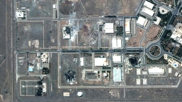 Citra Satelit Tunjukkan Kerusakan Parah di Iran Usai Serangan Israel
