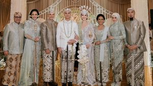Beda Gaya Makeup 2 Ibu Al Ghazali di Nikahan: Maia Flawless, Mulan Manglingi