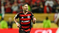 Jorginho, yang baru saja gabung Flamengo, juga membuat assist saat melawan Esperance de Tunis di Grup D. (Foto: Terence Lewis/Icon Sportswire via Getty Images)