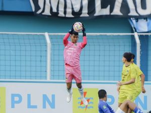 PSIM Jogja Perpanjang Kontrak Kiper Harlan Suardi 2 Musim PSIM Jogja Perpanjang Kontrak Kiper Harlan Suardi 2 Musim