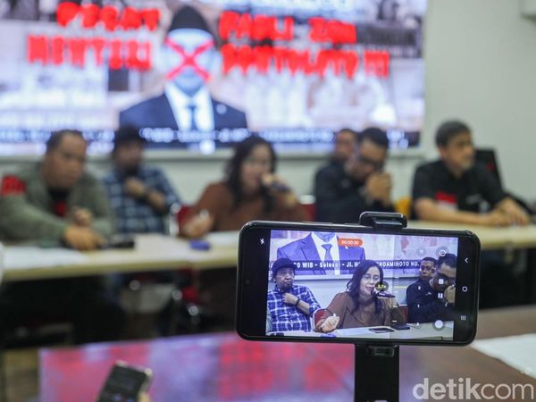 Kisruh Penulisan Ulang Sejarah, Aliansi Organ 98 Ancam Demo Fadli Zon