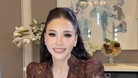 6 MUA di Balik Pesona Keluarga Al Ghazali dan Alyssa di Hari Pernikahan