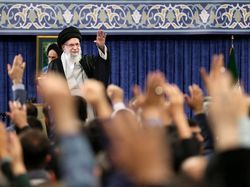Sumpah Ali Khamenei yang Tak Akan Berbelas Kasihan pada Israel!