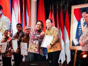Pemprov DKI Jakarta Apresiasi Wajib Pajak di Gala Dinner Penghargaan 2025 Pemprov DKI Jakarta Apresiasi Wajib Pajak di Gala Dinner Penghargaan 2025