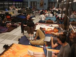 Video WN Israel di Bunker Cari Simpati, Tapi Tiada yang Kasihan