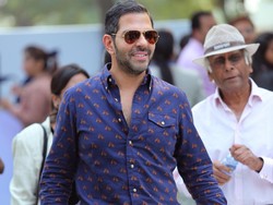 Miliarder India Meninggal, Kok Bisa Sengatan Lebah Picu Serangan Jantung?