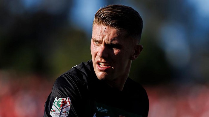 LISBON, PORTUGAL - MAY 25: Viktor Gyokeres of Sporting looks on during the Portuguese Cup final match between SL Benfica and Sporting CP at Estadio Nacional do Jamor on May 25, 2025 in Lisbon, Portugal. (Photo by Maciej Rogowski/Eurasia Sport Images/Getty Images)