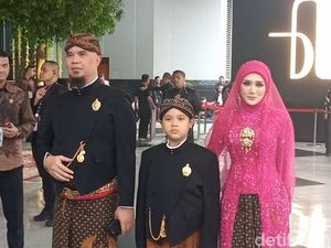 Ahmad Dhani Pajang Foto Raja-Bawa Alat Konser Pribadi ke Unduh Mantu Al Ghazali