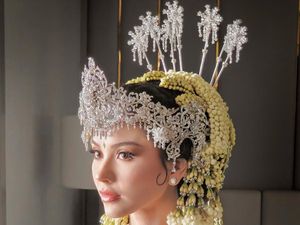 Perhiasan Alyssa Daguise di Hari Pernikahan