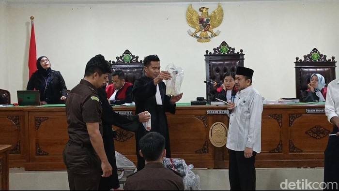 Andi Ibrahim di saat bersaksi di Pengadilan Negeri Sungguminasa, Gowa. Andi Sitti Nurfaisah/detikSulsel