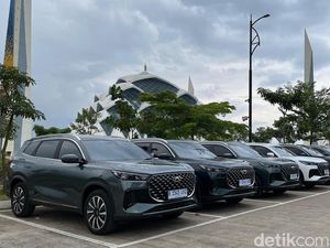 Pesanan Chery Tiggo 8 CSH Membludak, SPK Tembus Segini! Pesanan Chery Tiggo 8 CSH Membludak, SPK Tembus Segini!