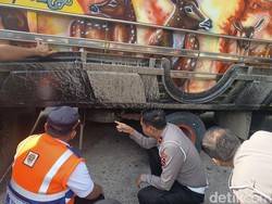 Korlantas Polri Sosialisasi Larangan Overdimensi-Overload di UPPKB Maros