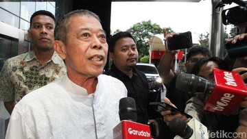 Eks Ketua DPRD Jatim Kusnadi Belum Ditahan Usai Diperiksa KPK