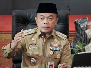Al Haris Sebut Pemprov Jambi Komitmen Dapatkan PI 10% dari Migas Al Haris Sebut Pemprov Jambi Komitmen Dapatkan PI 10% dari Migas