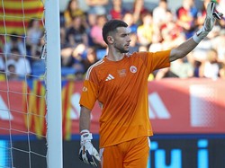 Barcelona Gaet Joan Garcia dari Espanyol