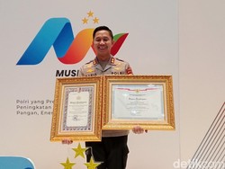Polres Bojonegoro Sabet Dua Penghargaan dari Kapolri-Kemenpan RB