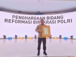 Kado Hari Bhayangkara, Polres Lamongan Raih 2 Penghargaan Musrenbang Polri Kado Hari Bhayangkara, Polres Lamongan Raih 2 Penghargaan Musrenbang Polri