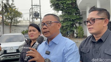 Suami di Surabaya yang Viral KDRT Istri Selama 20 Tahun Jadi Tersangka