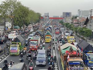 Kenapa Truk ODOL Dilarang? Ini Penjelasannya