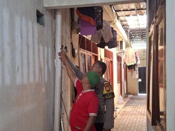 Ini Celah Lubang yang Dipakai Pria di Jaksel Saat Intip Tetangga Wanita Mandi