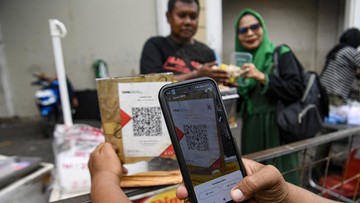 Berita dari Detik Finance: Pakai QRIS tapi Kena Biaya Admin Rp 1.000, Gimana Sih Aturannya?