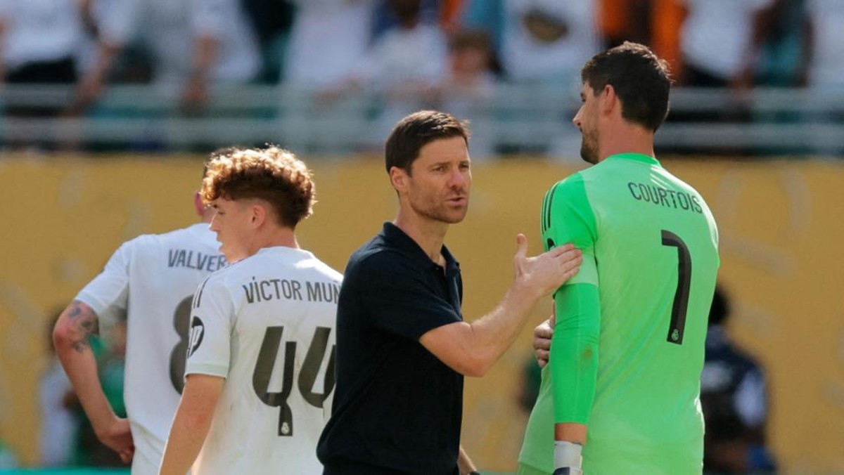 Thibaut Courtois membantah pemain Real Madrid bikin Xabi Alonso dipecat (Foto: IMAGN IMAGES via Reuters/SAM NAVARRO)