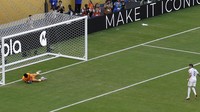 Dari 19 penalti terakhirnya, Real Madrid sukses 12 kali dan gagal tujuh kali! (REUTERS/Marco Bello)