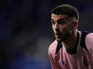 Gabung Barcelona, Joan Garcia Disebut Khianati Semua Orang di Espanyol