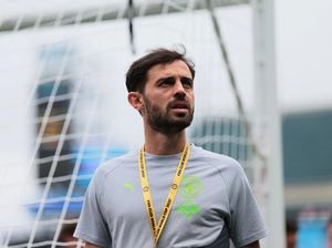 Bernardo Silva Bertahan di Man City!