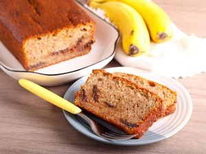 Resep Bolu Pisang Kukus yang Legit Buat Teman Ngopi Sore Resep Bolu Pisang Kukus yang Legit Buat Teman Ngopi Sore