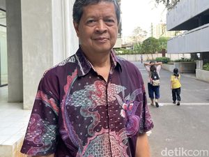 Kisruh Penyanyi dan Pencipta, Candra Darusman Sayangkan Tak Ada Mediasi Kisruh Penyanyi dan Pencipta, Candra Darusman Sayangkan Tak Ada Mediasi