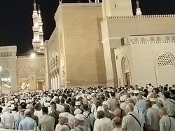 Bolehkah Wanita Haid Masuk ke Raudah dan Ziarah Makam Nabi?