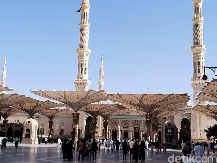 Petugas Penyelenggara Ibadah Haji (PPIH) merencanakan lima pos sektor khusus di wilayah Masjid Nabawi. (Haris/detikcom)
