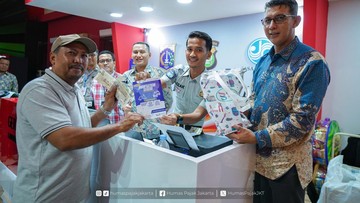 Pemprov Hapus Sanksi PKB & BBNKB, Bayar Pajak di PRJ Bisa Dapat Suvenir