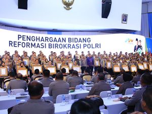 Polres Blitar Kota Raih Penghargaan Layanan Prima dari Polri