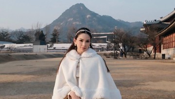 Contek Liburannya Alyssa Daguise, Selalu Cantik dan Elegan
