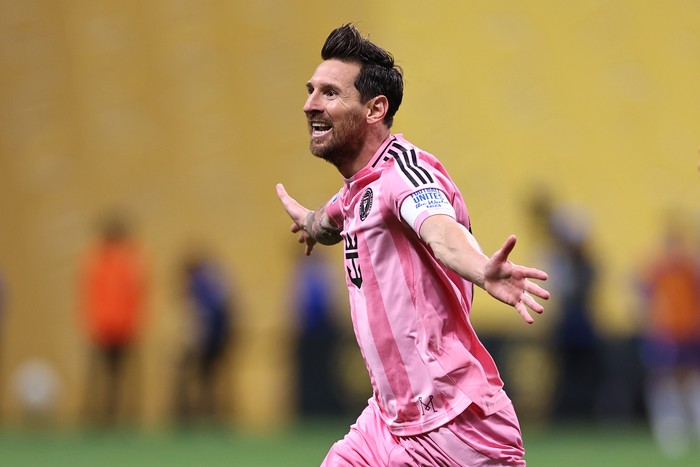 Lionel Messi ATLANTA, GEORGIA - JUNE 19: Lionel Messi of Inter Miami CF celebrates scoring their second goal during the FIFA Club World Cup 2025 group A match between Internacional CF Miami and FC Porto at Mercedes-Benz Stadium on June 19, 2025 in Atlanta, Georgia. (Photo by Robbie Jay Barratt - AMA/Getty Images)