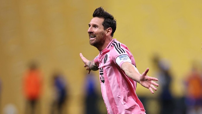 Lionel Messi ATLANTA, GEORGIA - JUNE 19: Lionel Messi of Inter Miami CF celebrates scoring their second goal during the FIFA Club World Cup 2025 group A match between Internacional CF Miami and FC Porto at Mercedes-Benz Stadium on June 19, 2025 in Atlanta, Georgia. (Photo by Robbie Jay Barratt - AMA/Getty Images)