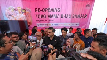 Menteri Maman Reopening Toko UMKM di Banjarbaru Usai Kasus Label Kedaluwarsa