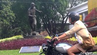 Mengenal 10 Patung Ikonik Bandung dan Kisah di Baliknya