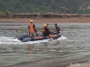 Akhir Pencarian di Pantai Pancer Dorr Pacitan: Semua Korban Ditemukan Akhir Pencarian di Pantai Pancer Dorr Pacitan: Semua Korban Ditemukan