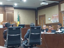 Ahli Kubu Hasto Ditanya soal Alat Bukti Disita dengan Paksaan