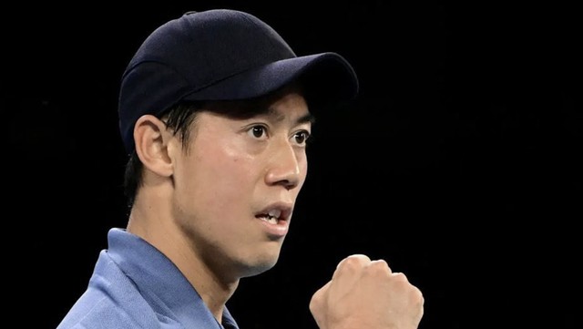 Update Informasi Selebriti InsertLive : Heboh Foto Mesra Atlet Tenis dan Model Muda, Dugaan Perselingkuhan Jadi Sorotan