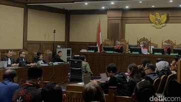 Teman Kuliah Jadi Saksi Meringankan: Hasto Pernah Tolak Ditawari Jadi Menteri