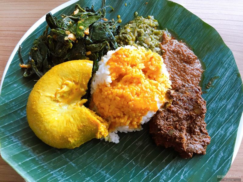 7 Warung Nasi Populer yang Wajib Dicoba di PIK!