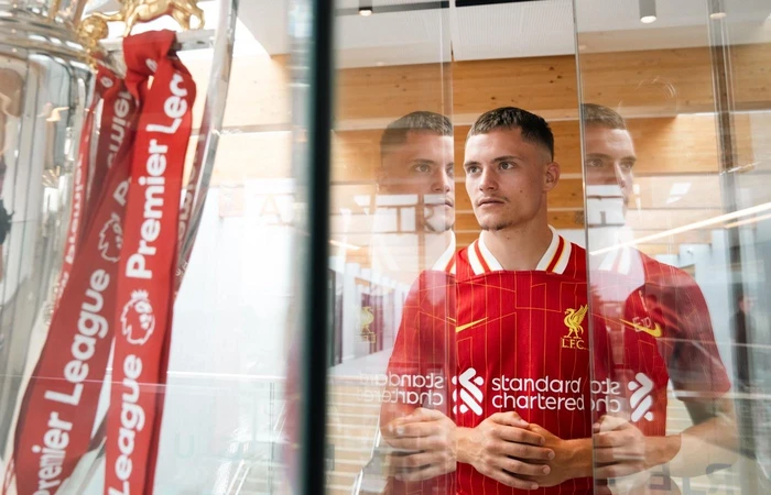 Liverpool mengumumkan transfer Wirtz, Sabtu (21/6/2025) dini hari WIB. Merseyside Merah memberi kontrak berdurasi lima tahun kepada bintang Bayer Leverkusen tersebut.