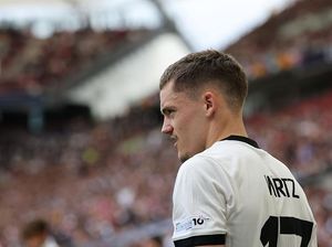 Bos Leverkusen Heran Dortmund Malah Ingin Wirtz Dibeli Bayern Bos Leverkusen Heran Dortmund Malah Ingin Wirtz Dibeli Bayern