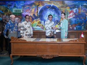 Kemnaker-Kemenpar Jalin Kerja Sama Tingkatkan Daya Saing SDM Pariwisata Kemnaker-Kemenpar Jalin Kerja Sama Tingkatkan Daya Saing SDM Pariwisata